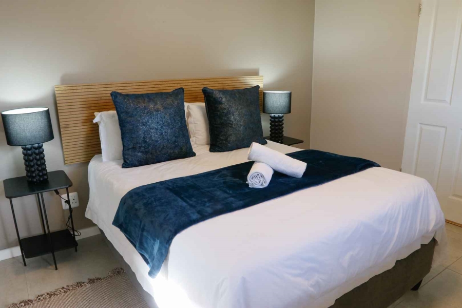 To Let 2 Bedroom Property for Rent in Vlottenburg Western Cape